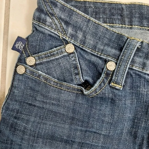 Rock & Republic Jeans Womens Berlin Low Rise Straight Dark Wash Denim sz 6p - Picture 4 of 13